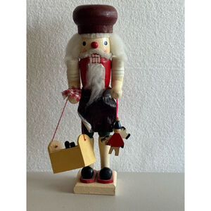 Wooden Nutcracker Puppeteer Figurine - Red, Brown